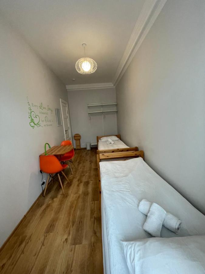 Orange Cat Rooms Riga Kültér fotó